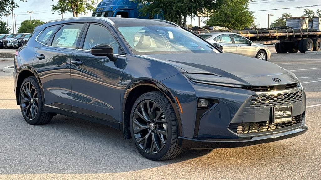 2026 Toyota Toyota Crown Signia Limited