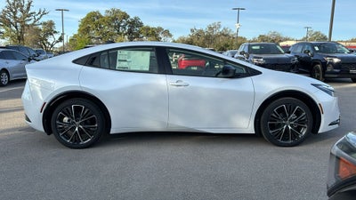 2026 Toyota Prius XLE