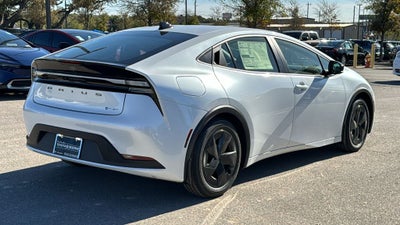 2026 Toyota Prius Plug-in Hybrid SE