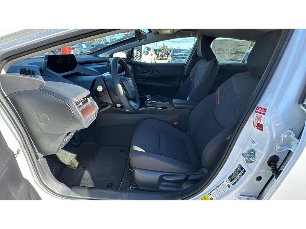 2026 Toyota Prius Plug-in Hybrid SE