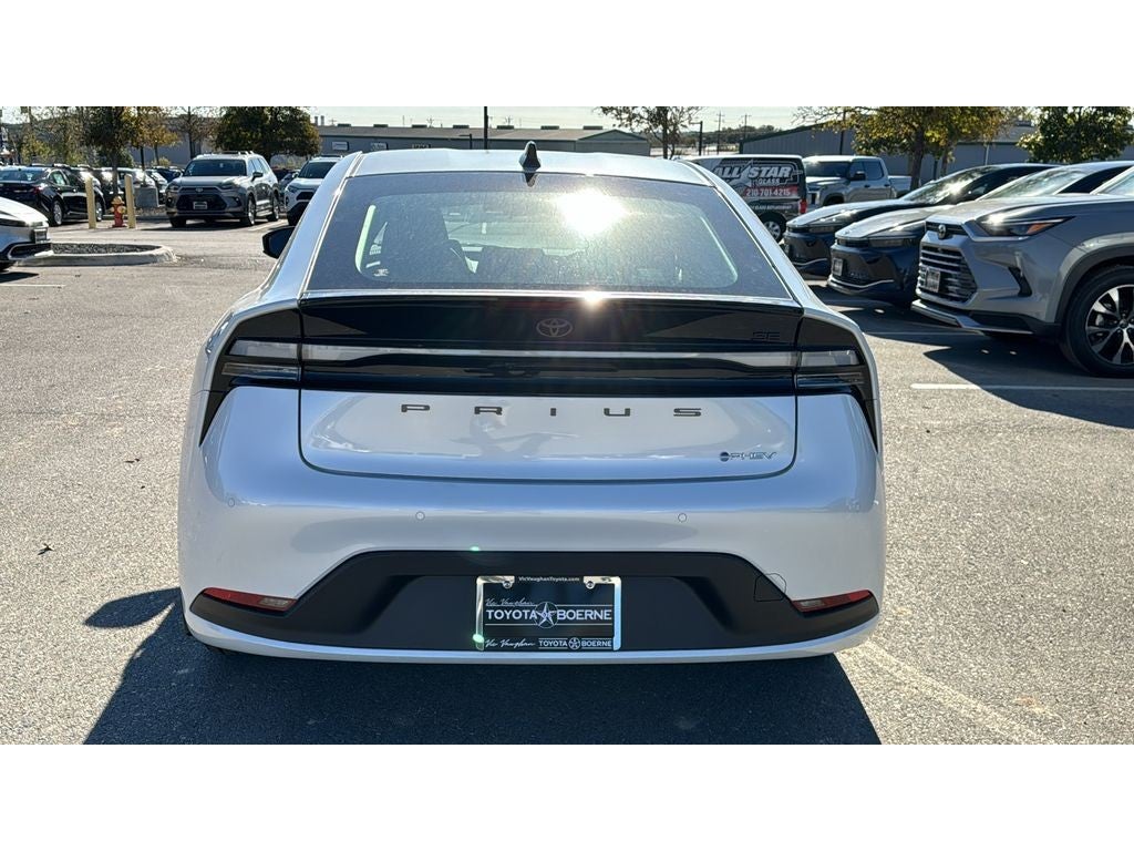 2026 Toyota Prius Plug-in Hybrid SE