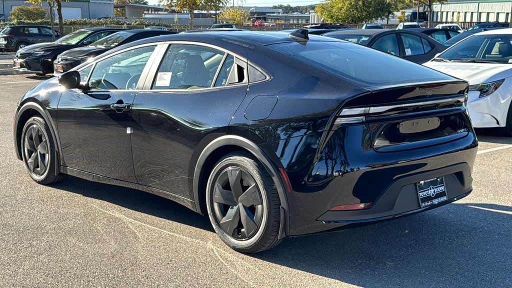 2026 Toyota Prius Plug-in Hybrid SE