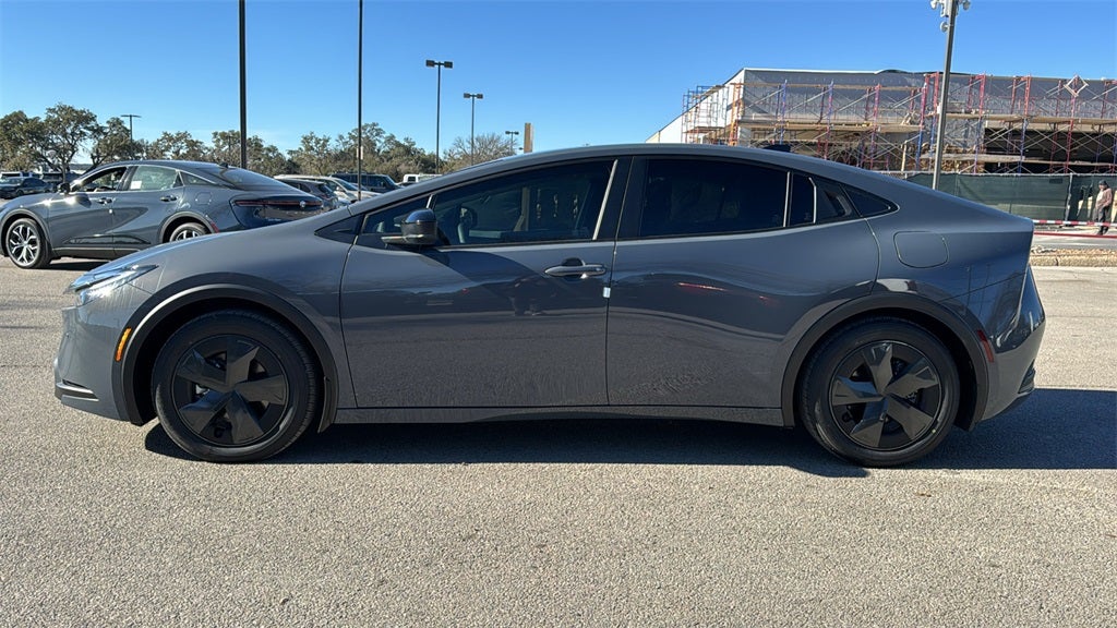 2026 Toyota Prius Plug-in Hybrid SE