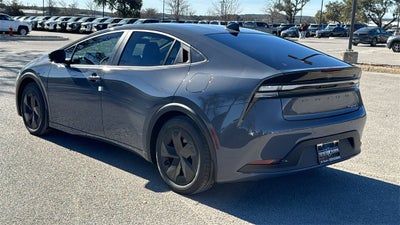 2026 Toyota Prius Plug-in Hybrid SE