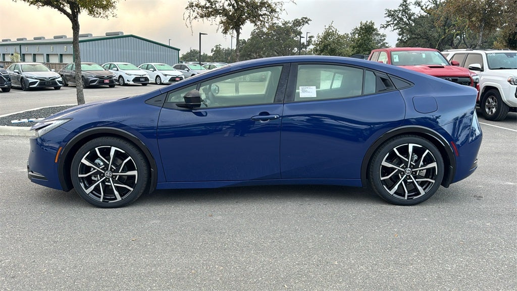 2026 Toyota Prius Plug-in Hybrid XSE