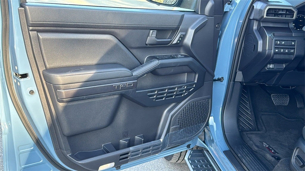 2026 Toyota 4Runner i-FORCE MAX TRD Off-Road Premium i-FORCE MAX