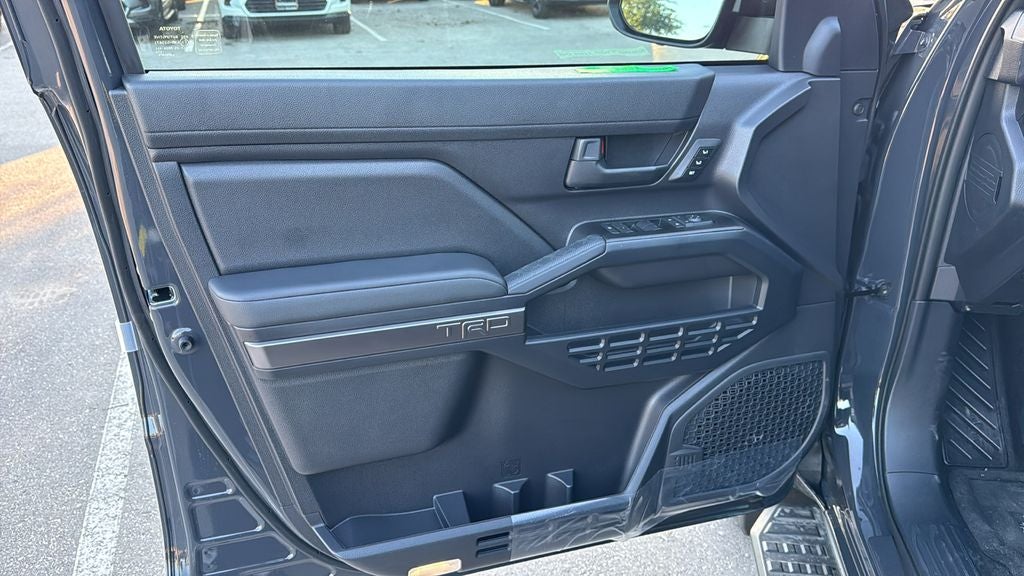 2026 Toyota 4Runner i-FORCE MAX TRD Off-Road Premium i-FORCE MAX