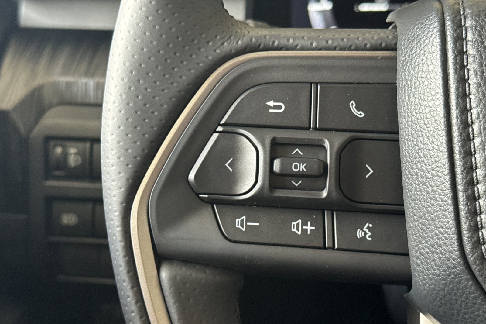 2026 Toyota 4Runner i-FORCE MAX Hybrid Platinum