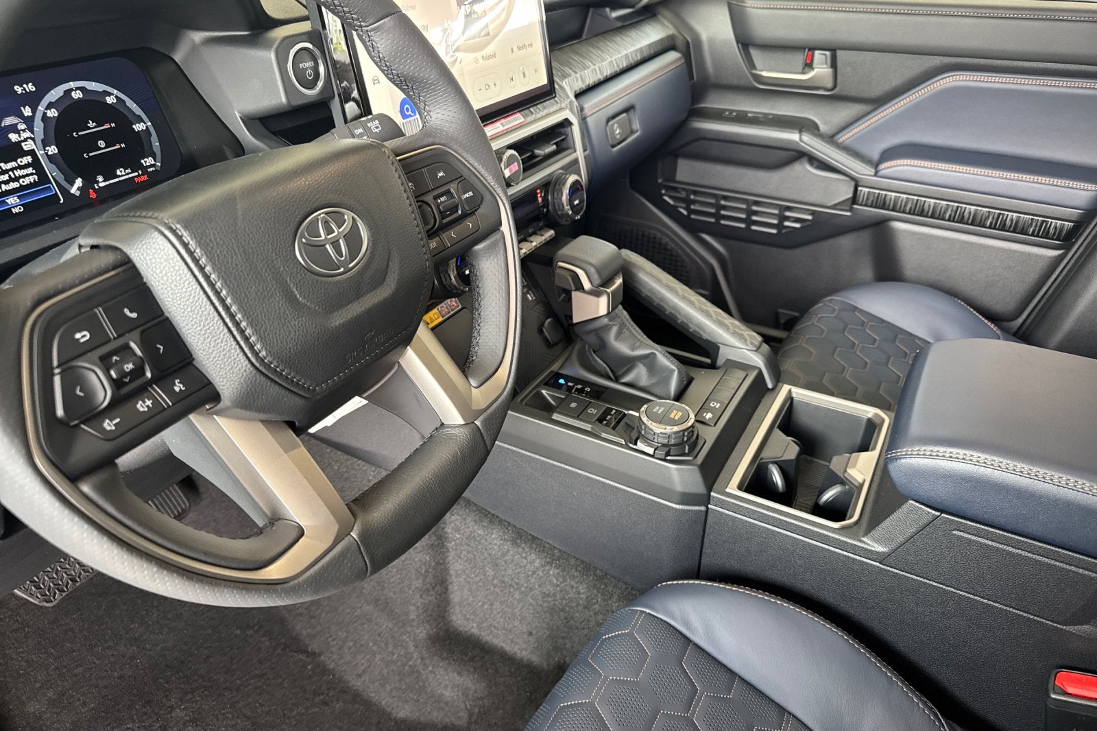 2026 Toyota 4Runner i-FORCE MAX Hybrid Platinum
