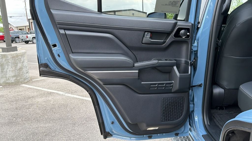 2026 Toyota 4Runner i-FORCE MAX TRD Off-Road Premium i-FORCE MAX