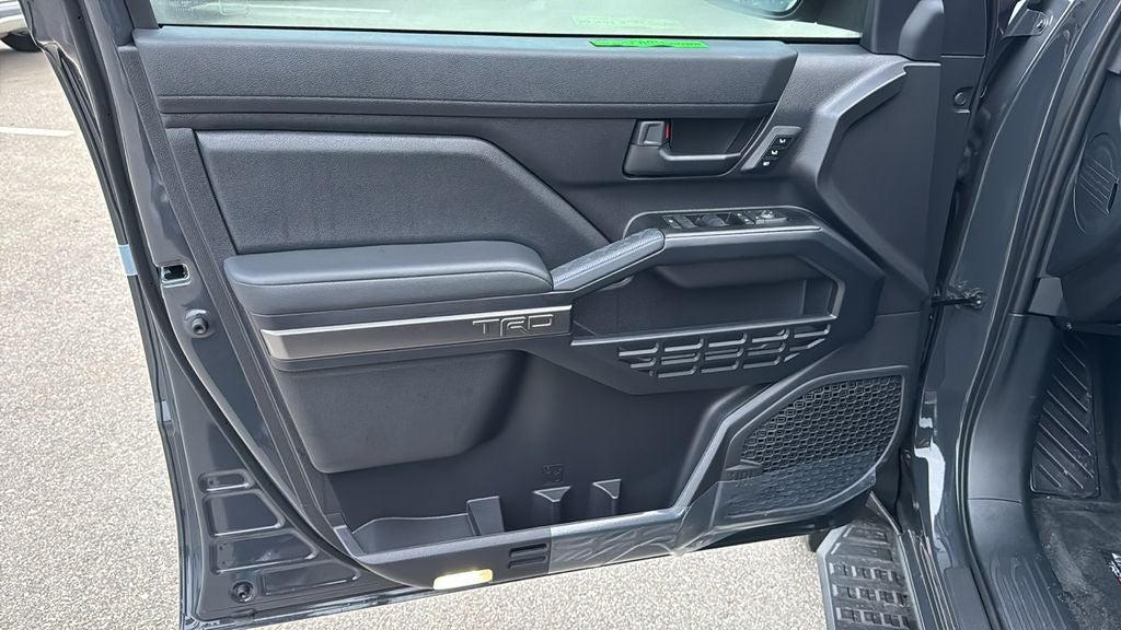 2026 Toyota 4Runner i-FORCE MAX TRD Off-Road Premium i-FORCE MAX