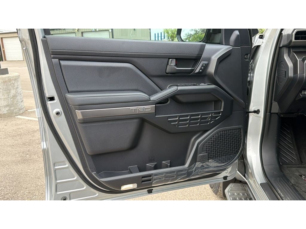 2026 Toyota 4Runner i-FORCE MAX TRD Off-Road Premium i-FORCE MAX