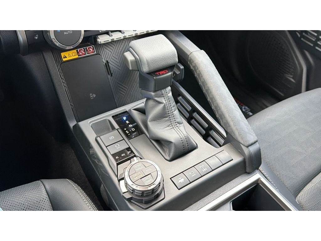 2026 Toyota 4Runner i-FORCE MAX TRD Off-Road Premium i-FORCE MAX