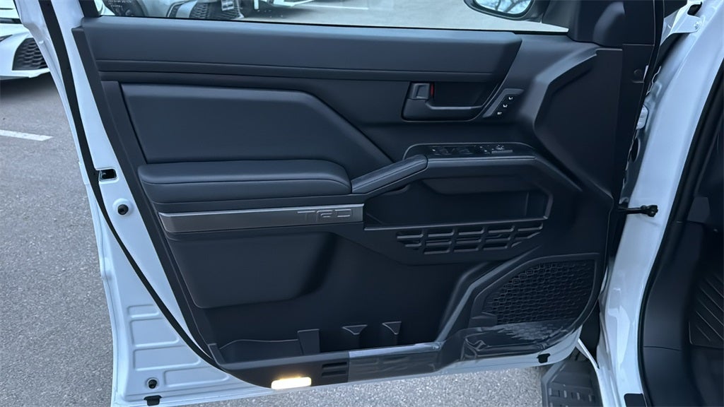 2026 Toyota 4Runner i-FORCE MAX TRD Off-Road Premium i-FORCE MAX