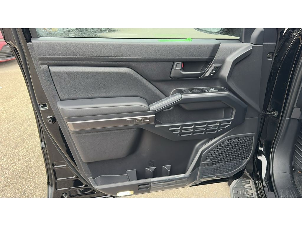 2026 Toyota 4Runner i-FORCE MAX TRD Off-Road Premium i-FORCE MAX