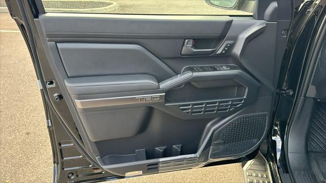 2026 Toyota 4Runner i-FORCE MAX TRD Off-Road Premium i-FORCE MAX