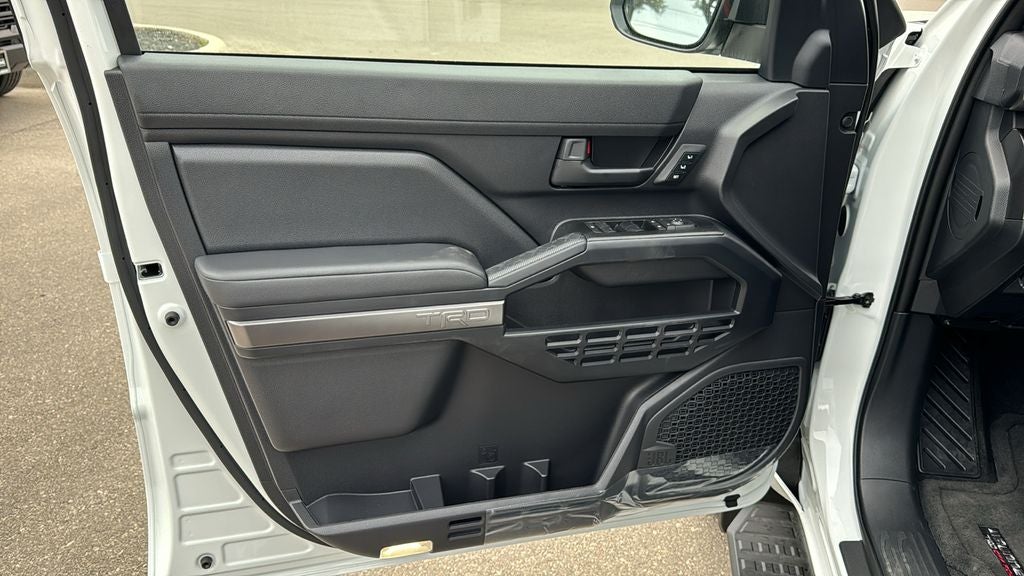 2026 Toyota 4Runner i-FORCE MAX TRD Off-Road Premium i-FORCE MAX