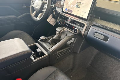 2026 Toyota 4Runner i-FORCE MAX Hybrid Platinum