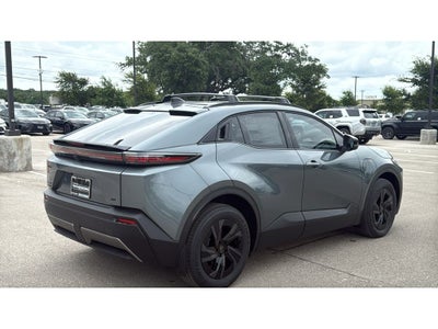2026 Toyota C-HR SE