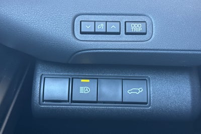 2026 Toyota C-HR SE