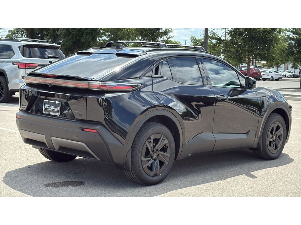 2026 Toyota C-HR SE