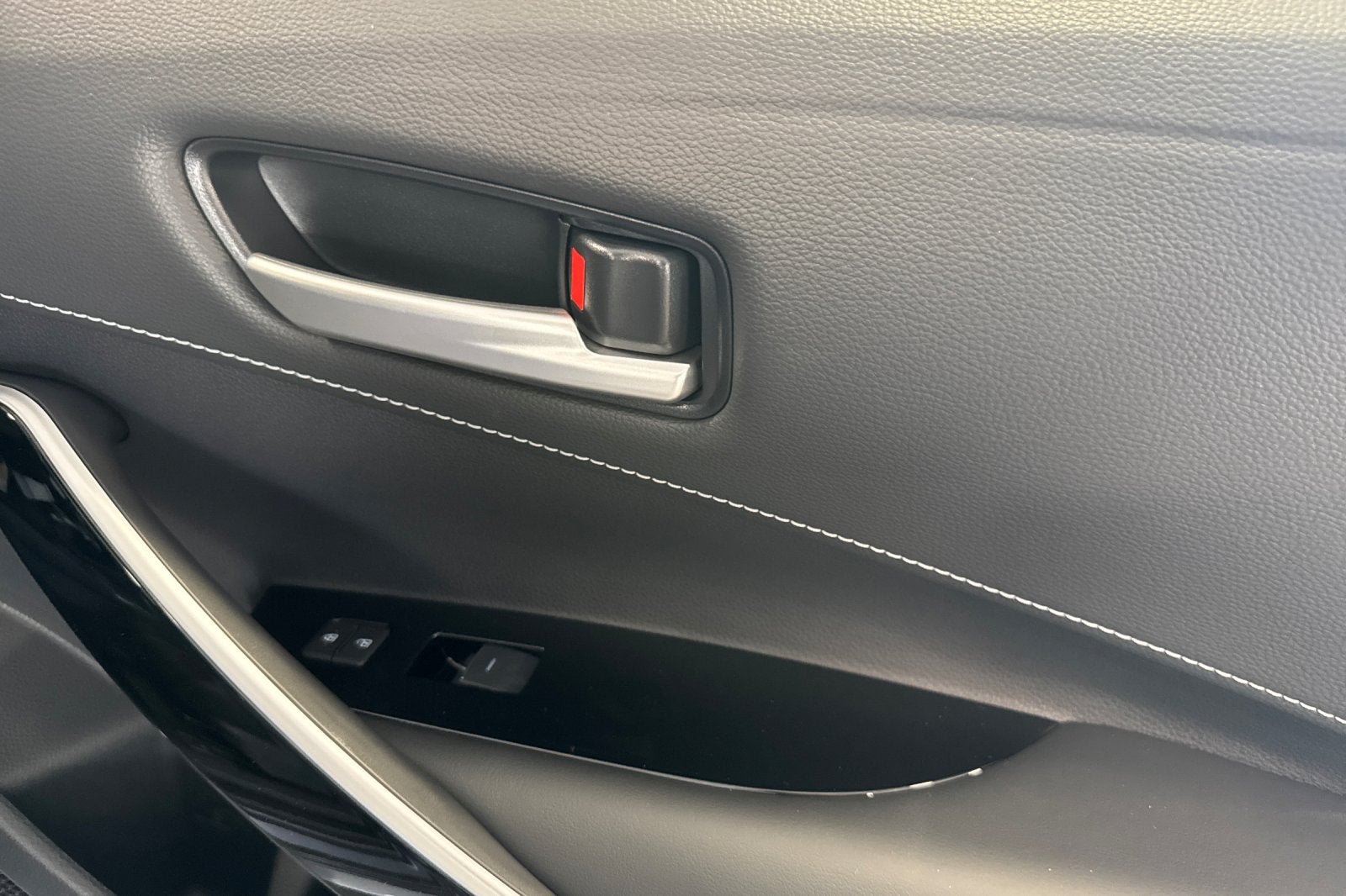 2027 Toyota Corolla Hatchback XSE