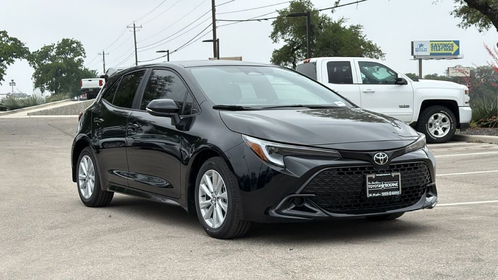 2026 Toyota Corolla Hatchback SE