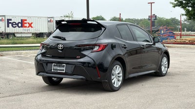 2026 Toyota Corolla Hatchback SE