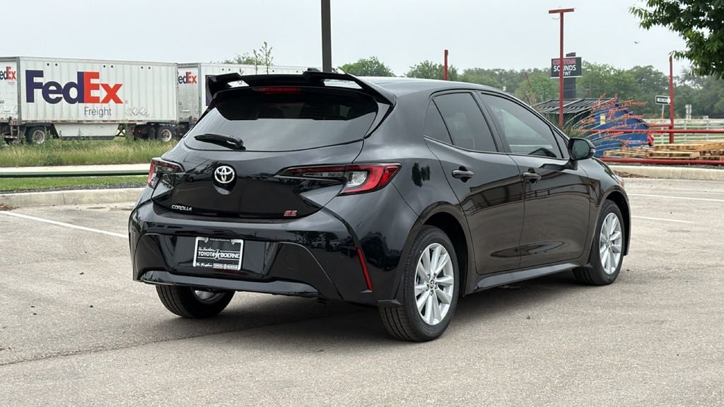 2026 Toyota Corolla Hatchback SE