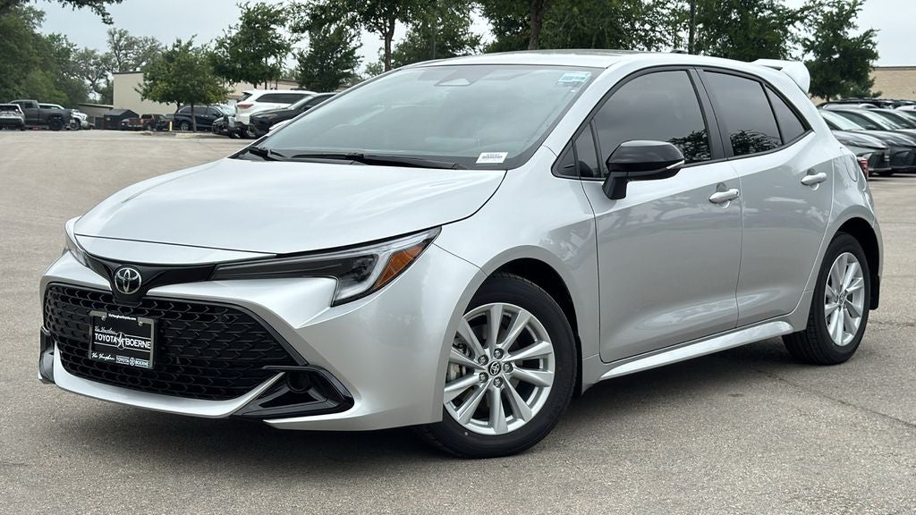 2026 Toyota Corolla Hatchback SE