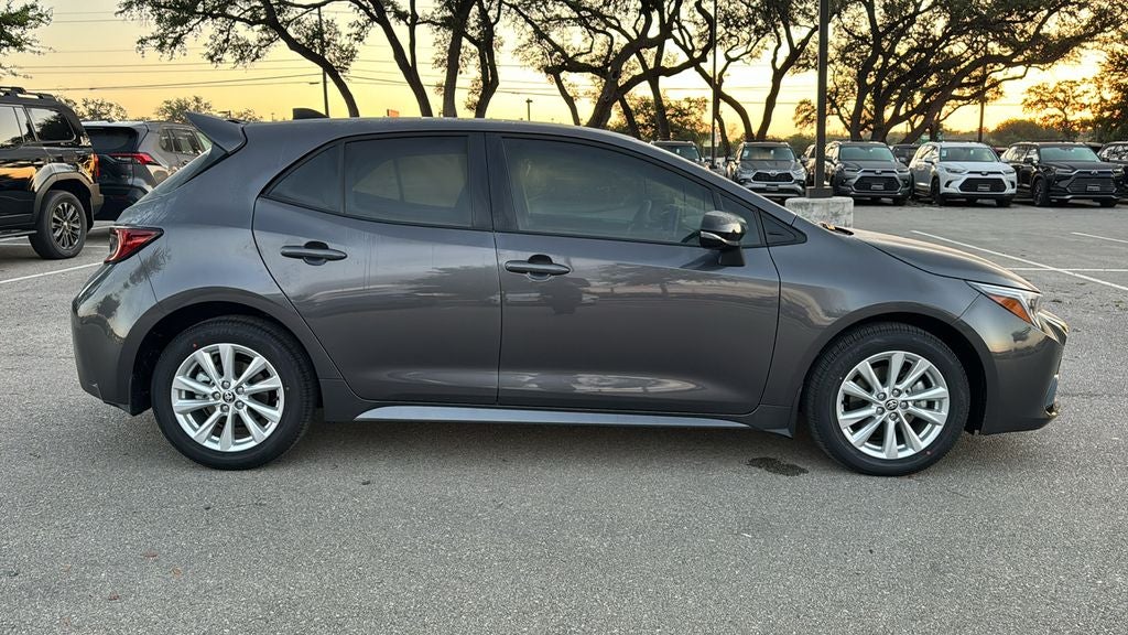 2026 Toyota Corolla Hatchback SE