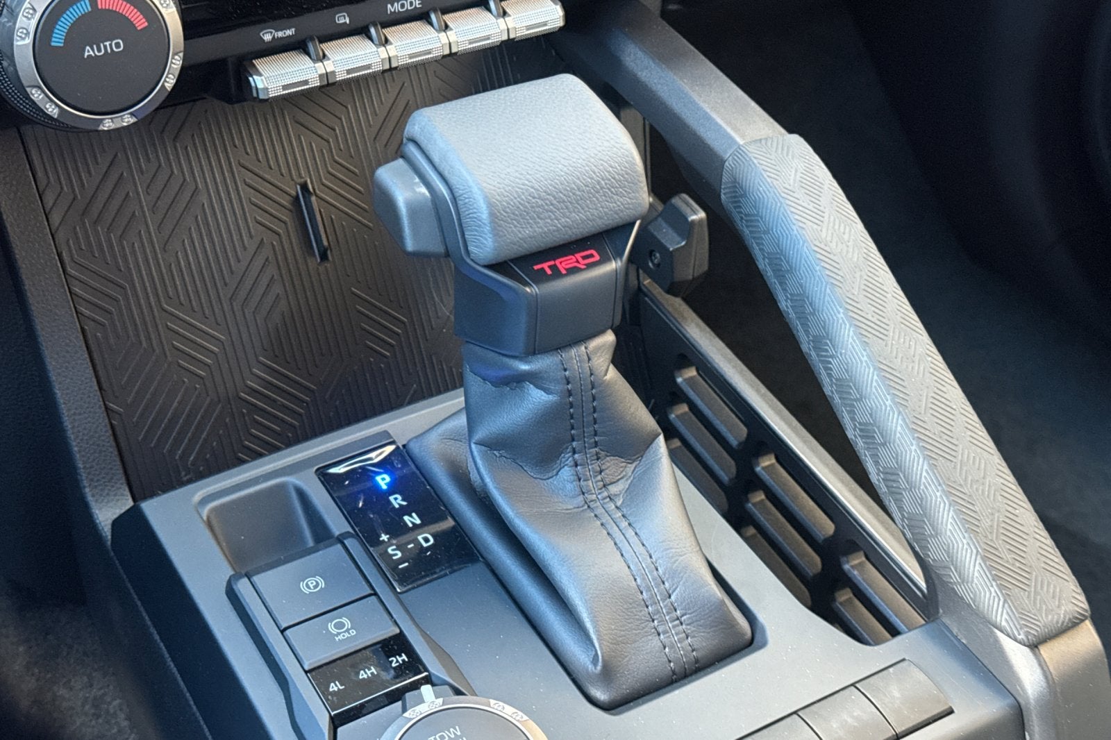 2026 Toyota Tacoma i-FORCE MAX TRD Off-Road i-FORCE MAX