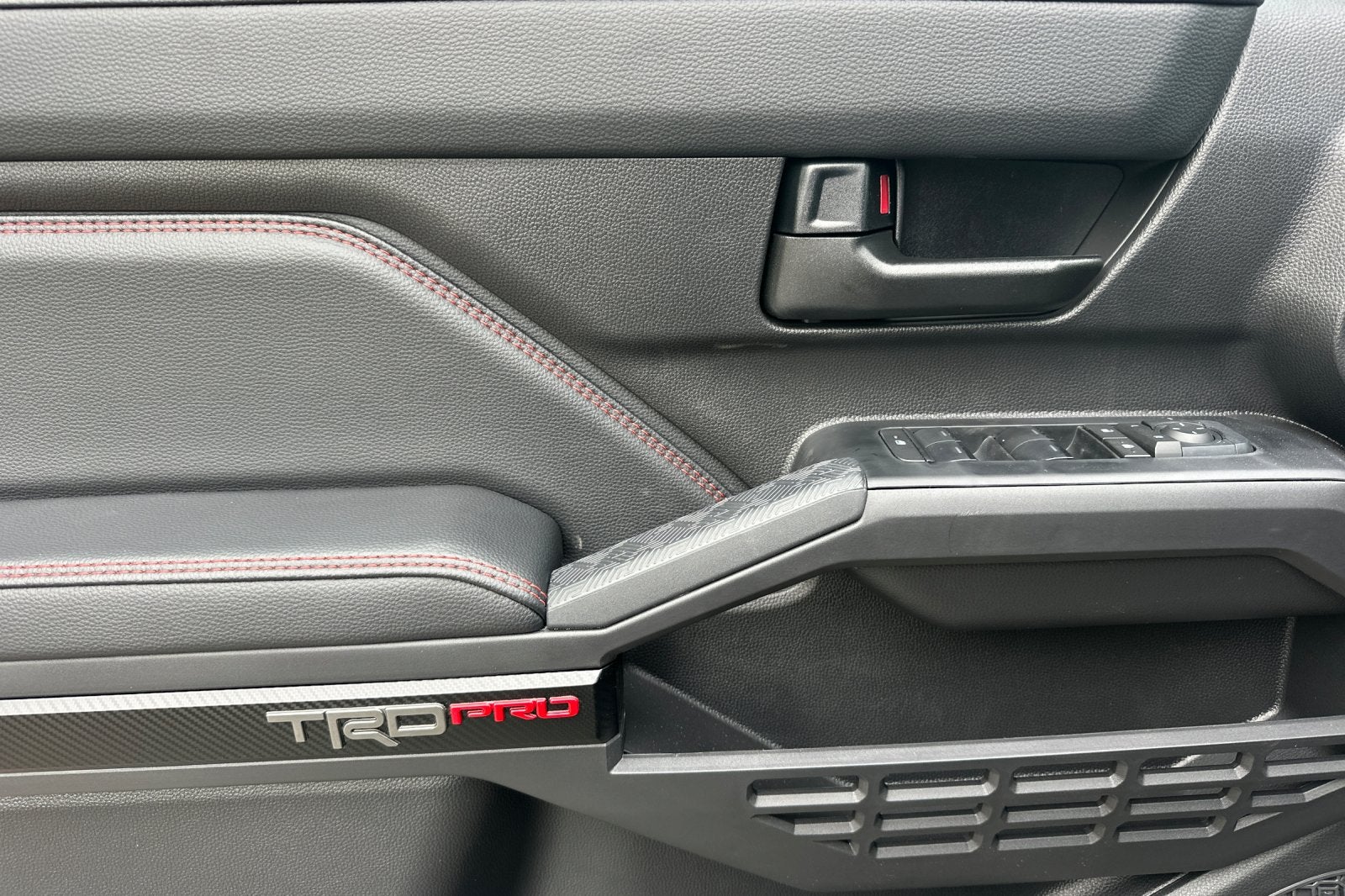 2026 Toyota Tacoma i-FORCE MAX TRD Pro