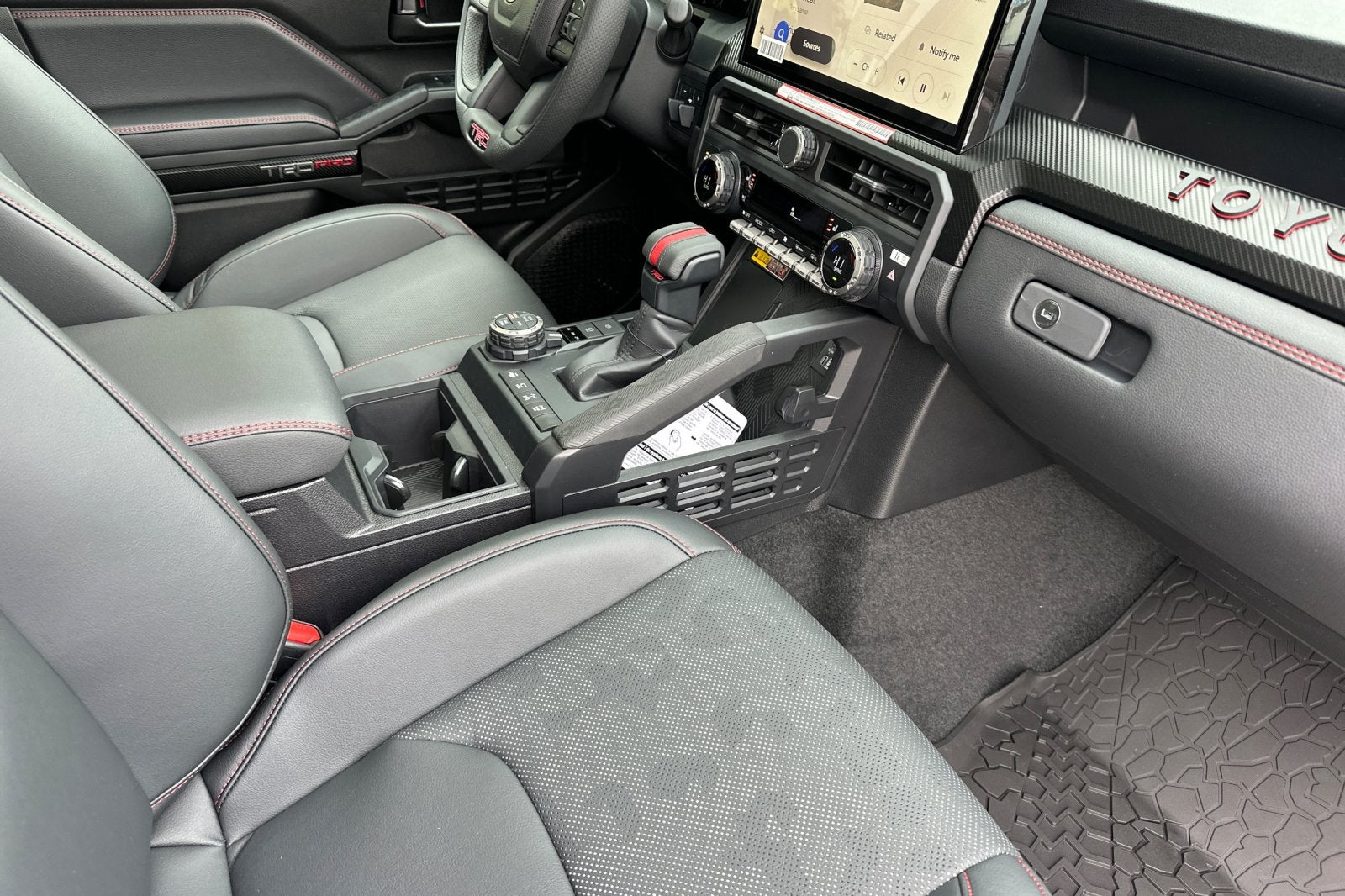 2026 Toyota Tacoma i-FORCE MAX TRD Pro