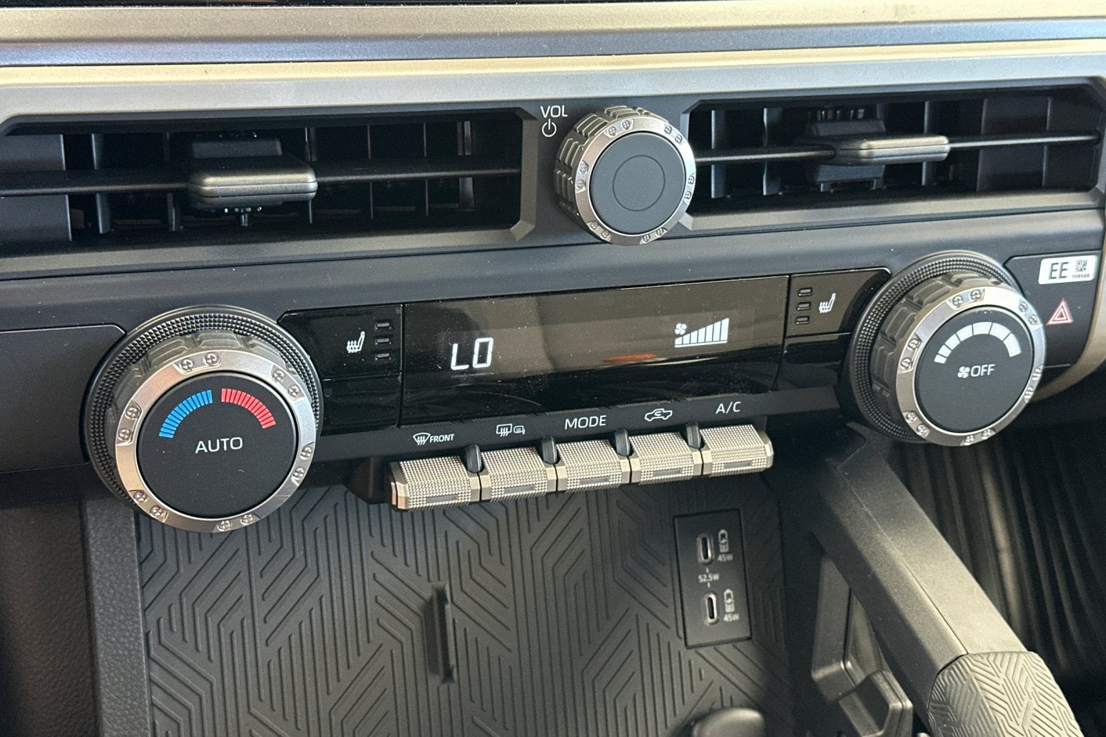 2026 Toyota Tacoma i-FORCE MAX TRD Off-Road i-FORCE MAX