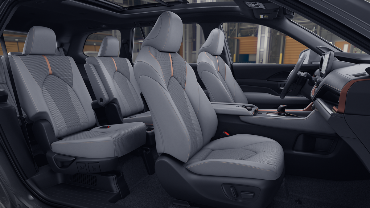 2026 Toyota Grand Highlander Hybrid Hybrid MAX Limited