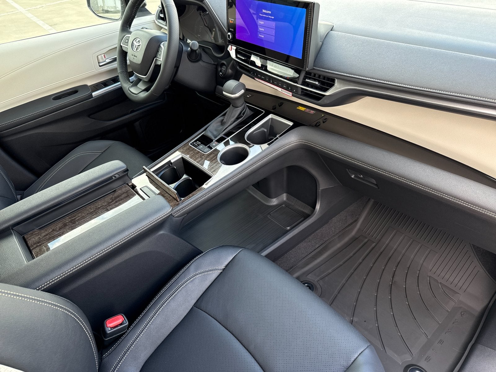 2026 Toyota Sienna Platinum