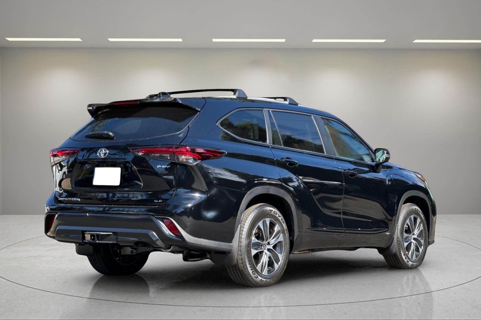 2026 Toyota Highlander Hybrid Hybrid XLE