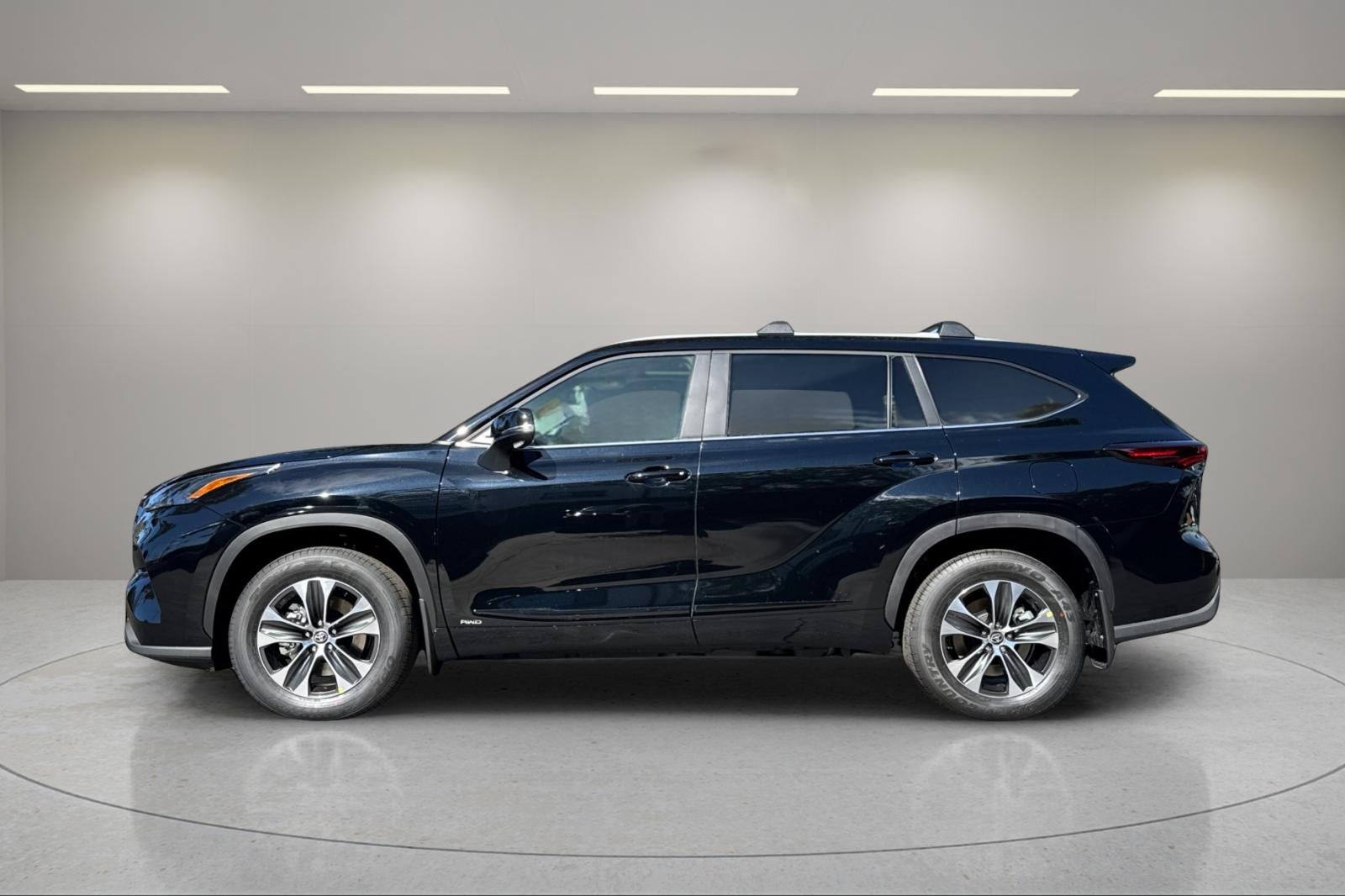 2026 Toyota Highlander Hybrid Hybrid XLE
