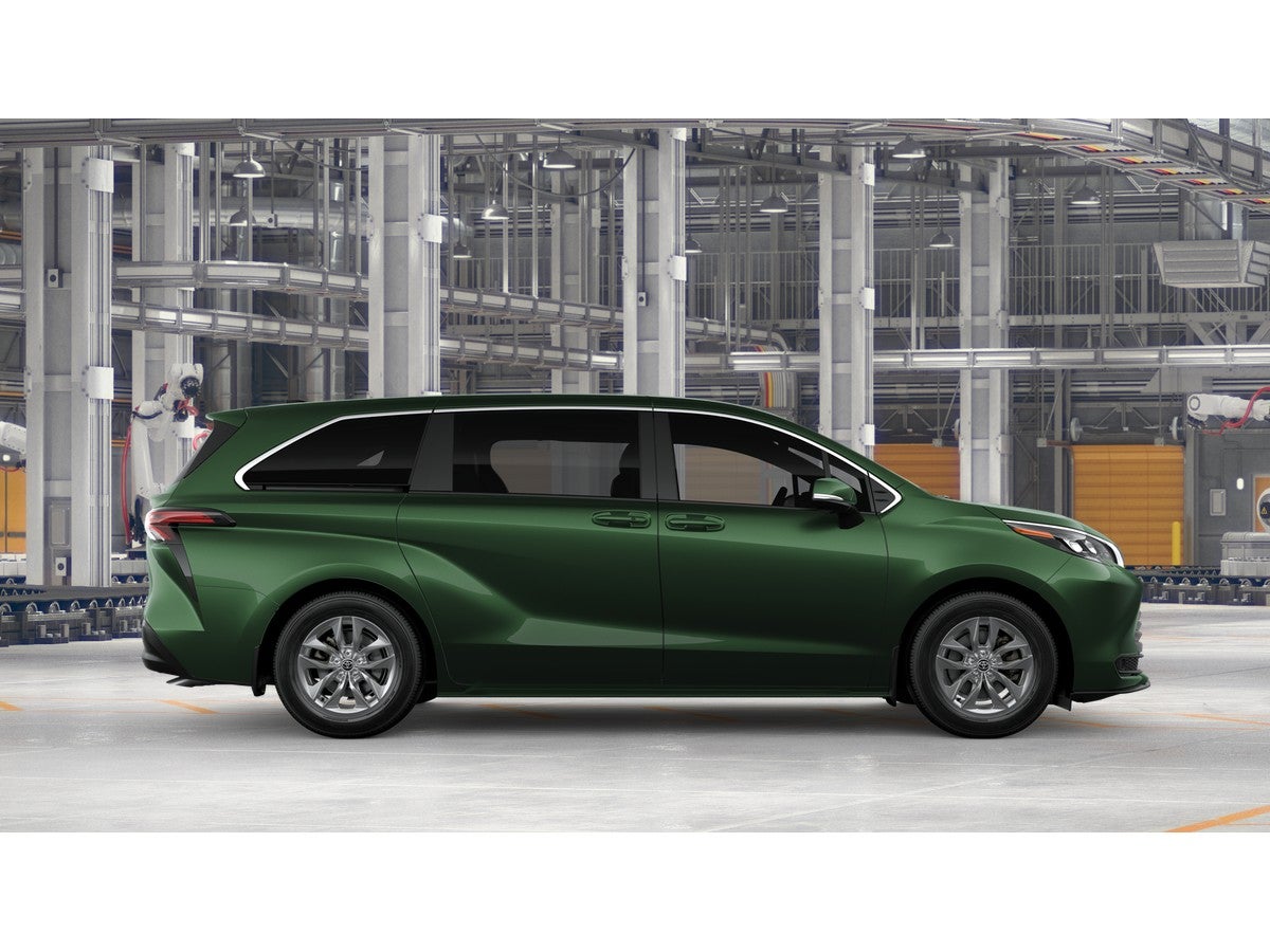 2026 Toyota Sienna LE