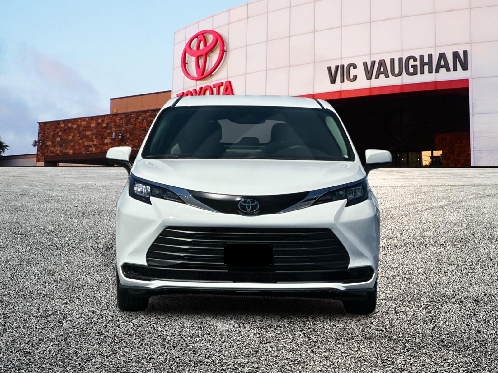 2026 Toyota Sienna LE