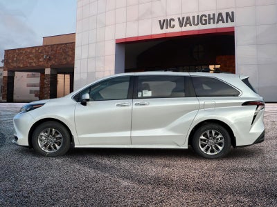 2026 Toyota Sienna XLE