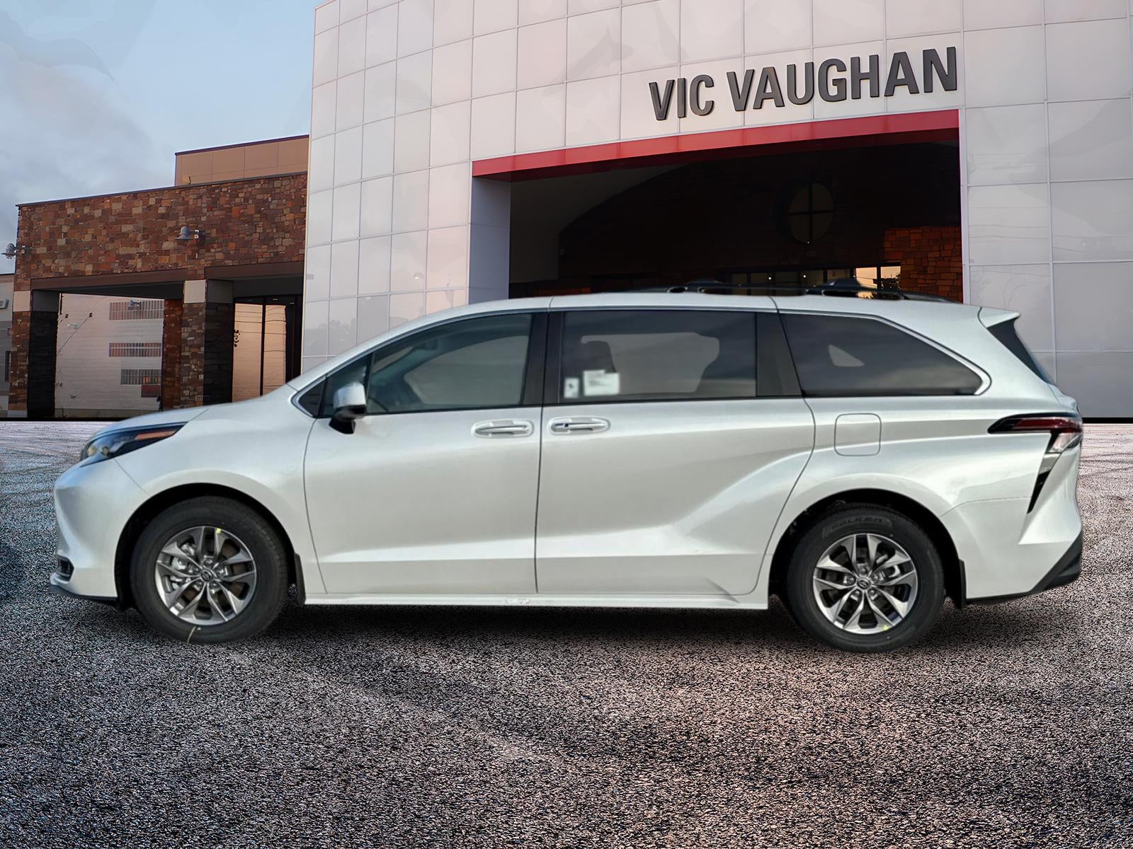 2026 Toyota Sienna XLE