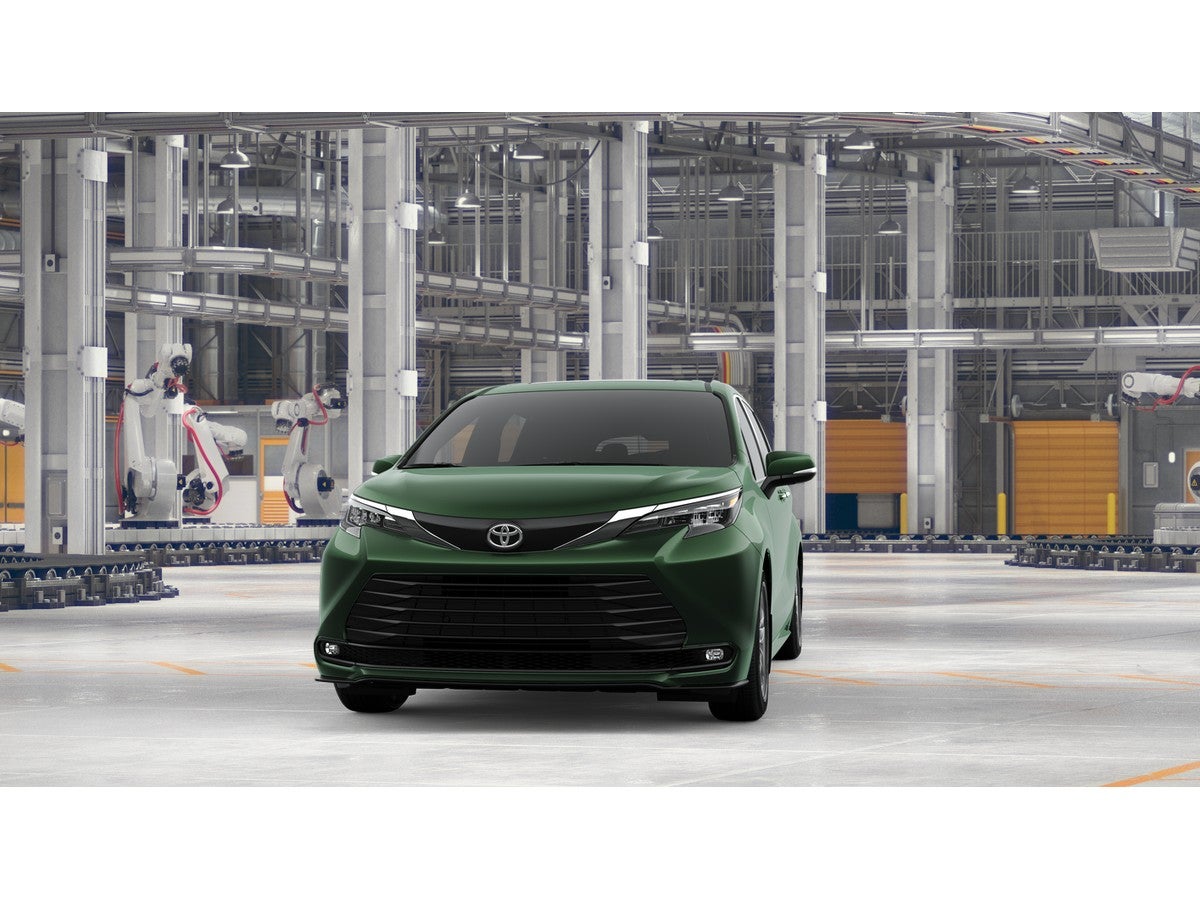 2026 Toyota Sienna XLE