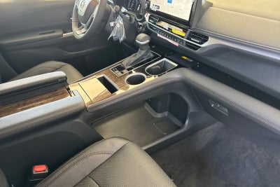 2026 Toyota Sienna Limited