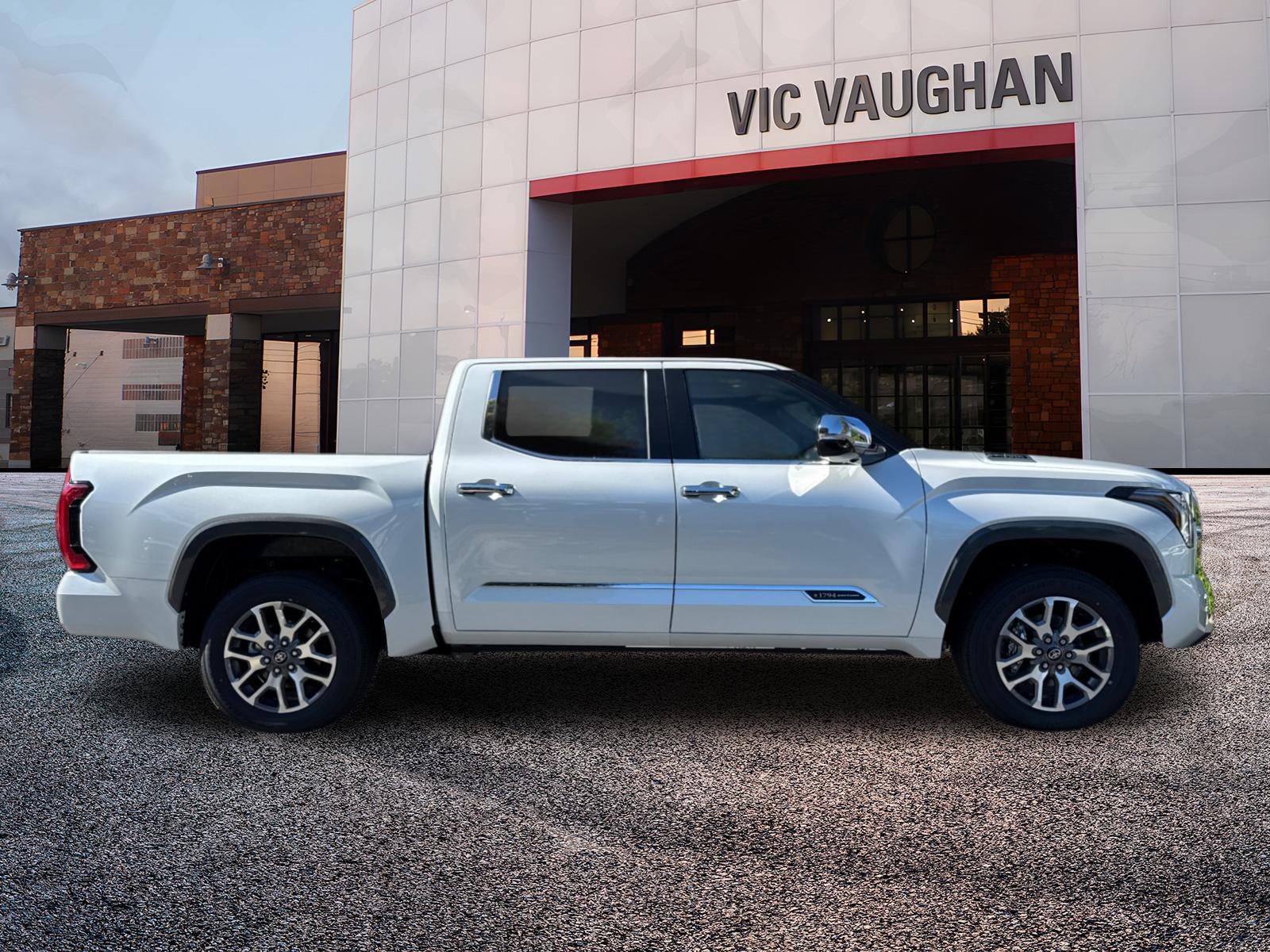 2026 Toyota Tundra i-FORCE MAX 1794 Edition i-FORCE MAX
