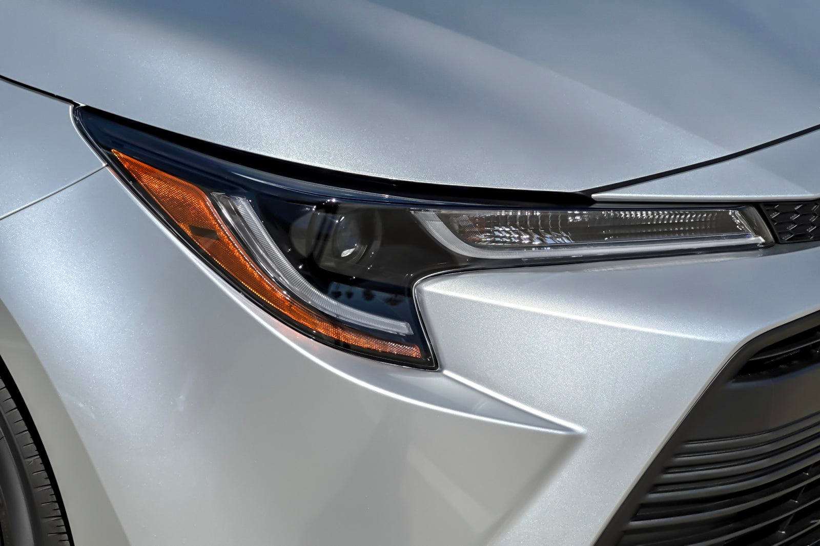 2027 Toyota Corolla LE