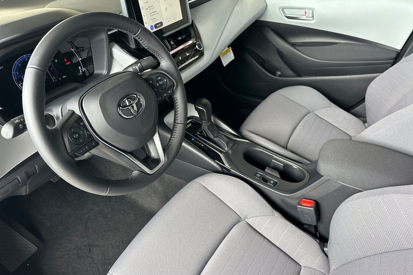 2027 Toyota Corolla SE