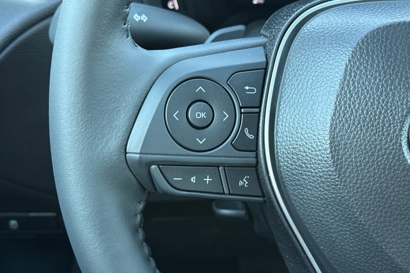 2026 Toyota Corolla Cross Hybrid Hybrid SE