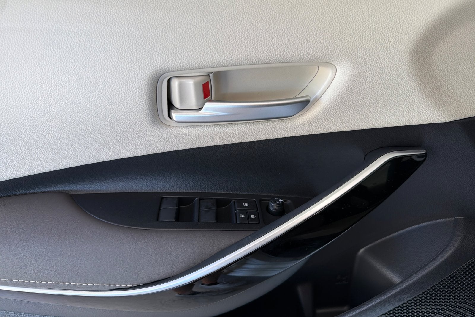 2026 Toyota Corolla Hybrid Hybrid XLE